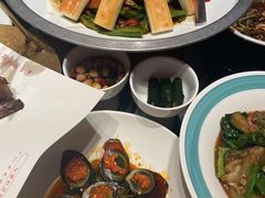 -鸽子侯·家宴·平价海鲜(市图书馆店)