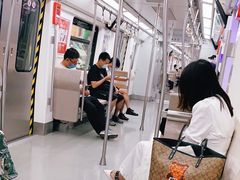 -白石桥南(地铁站)