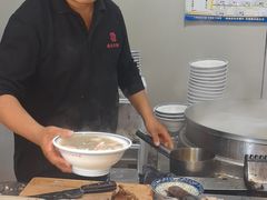 -岳记羊肠馆(陵园小区店)