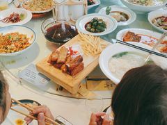 -松沪名灶·豆浆鱼头·新上海菜(飞航吾悦广场店)
