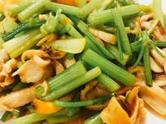 芹菜炒鸟贝-荣祥海鲜·烟台菜(胜利路二部)