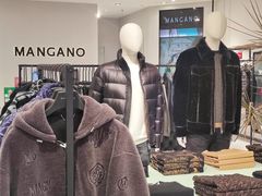 -王府井奥莱临潼小镇(临潼店)