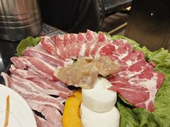 -木槿花韩式炭烤·熟成肉工坊(孙文东路店)