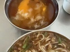 -正宗杨记普洱酸醋米线(总店)