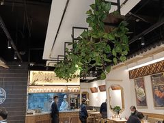 大堂-馋三尺蟹粉小笼(人民广场店)