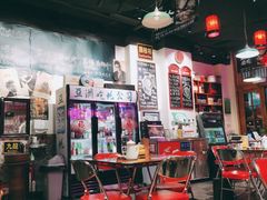 大堂-蚝堡海鲜·威海菜·海肠捞饭·烧烤·亚洲吃蚝公司(幸福门店)
