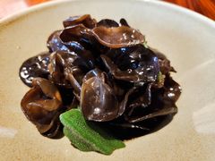 -上海雅居乐万豪侯爵酒店