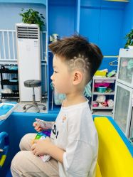 -呵林婴童亲子造型(新街口总店)