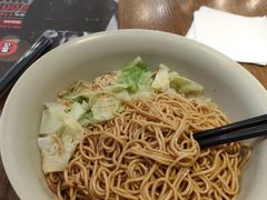 -李先生牛肉面大王(上海站南广场店)