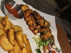 -JINNS锦时 steak&pizza(浸信会礼拜堂旧址店)