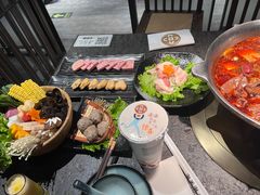 -湊湊火锅·茶憩(新中关购物中心店)