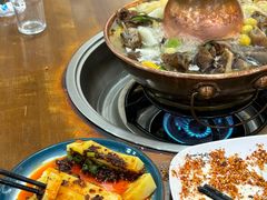 -岳记兴隆·青城腊排铜火锅(融创店)