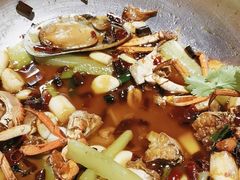 -七欣天香辣蟹火锅(上海银亿滨江店)