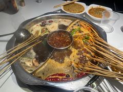 -佰人王串串香火锅(洋珠巷店)