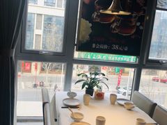 靠窗位-大鸭梨烤鸭(枣园店)