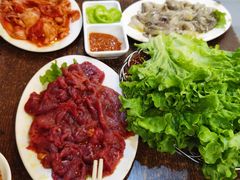 -韩风烤牛肉冷面店