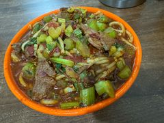牛肉微辣炒米粉-玲玲米粉·新疆现炒米粉(大十字总店)