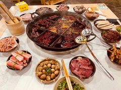 -正贰捌经重庆老火锅(建设路店)