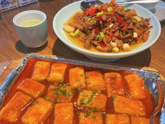 -严记小天府酸菜鱼(西四路店)