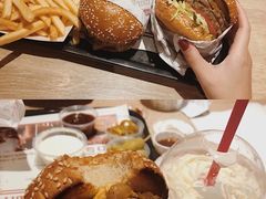 -The Habit Burger Grill 哈比特汉堡(复兴soho店)