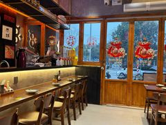 -8PINTS八品脱·日料·烧鸟·精酿小酒馆(莘庄店)