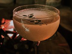 -Shift cocktail bar鸡尾酒吧