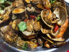 -东来菜馆•手抓海鲜家常菜•海鲜锅贴(鸽子窝店)