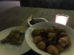 -几个木匠匠人厨房