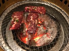 -山川小町·极番烧肉(新地假日广场店)