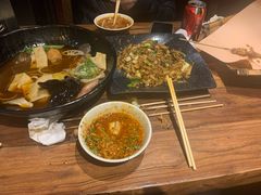 -万记麻辣烫国展总店