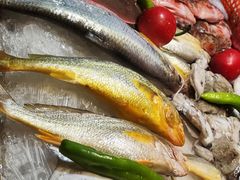 -沈家门海鲜夜排档(东港店)