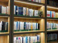 -五峰书院(南洋泾路店)