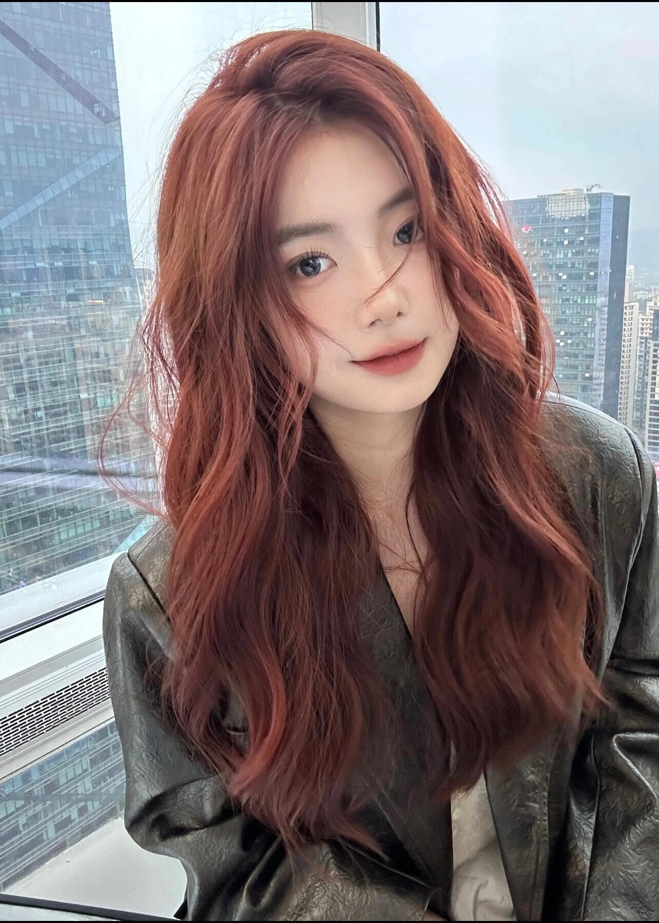 n这款橘红色真是我的菜!超级显肤色