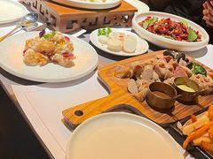 -洛缦音乐餐厅(工业展览馆万象城店)