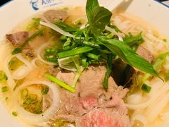 -美奈小馆·越南料理(中航城君尚购物中心店)