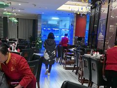 -忘情水鱼头·鲜鱼火锅(滨江中路店)