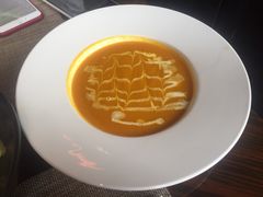 奶油南瓜汤-YUE·6·西式融合餐厅(外滩六号店)