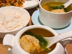 -渝信川菜 · 川味家常菜(财富购物中心店)