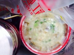 红蜡烛海鲜粥城(中山路店)-红蜡烛•瓦罐粥家常菜•夜宵(中山路店)