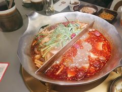 -湊湊火锅·茶憩(南京万象天地店)