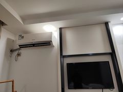 -鑫雅居公寓(广州南站地铁站店)