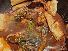 -咱屯子铁锅炖直营店(保利店)