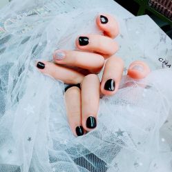 -吉吉靓甲美睫
