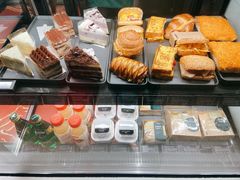 -星巴克(合肥百盛逍遥广场店)