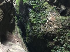 -天坑地缝国家地质公园-停车场