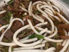 -花溪牛肉粉(八鸽岩店)
