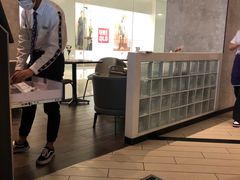-必胜客(世欧广场店)