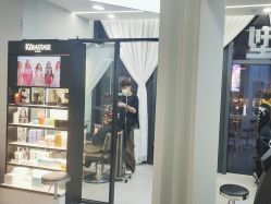 -U·NI SALON 造型