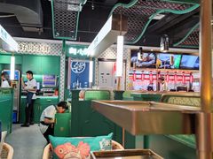 大堂-粤小煲鲜汤猪肚鸡(丹尼斯二天地店)
