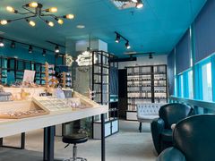 -Trend1881视光·蔡司视觉(领展广场店)